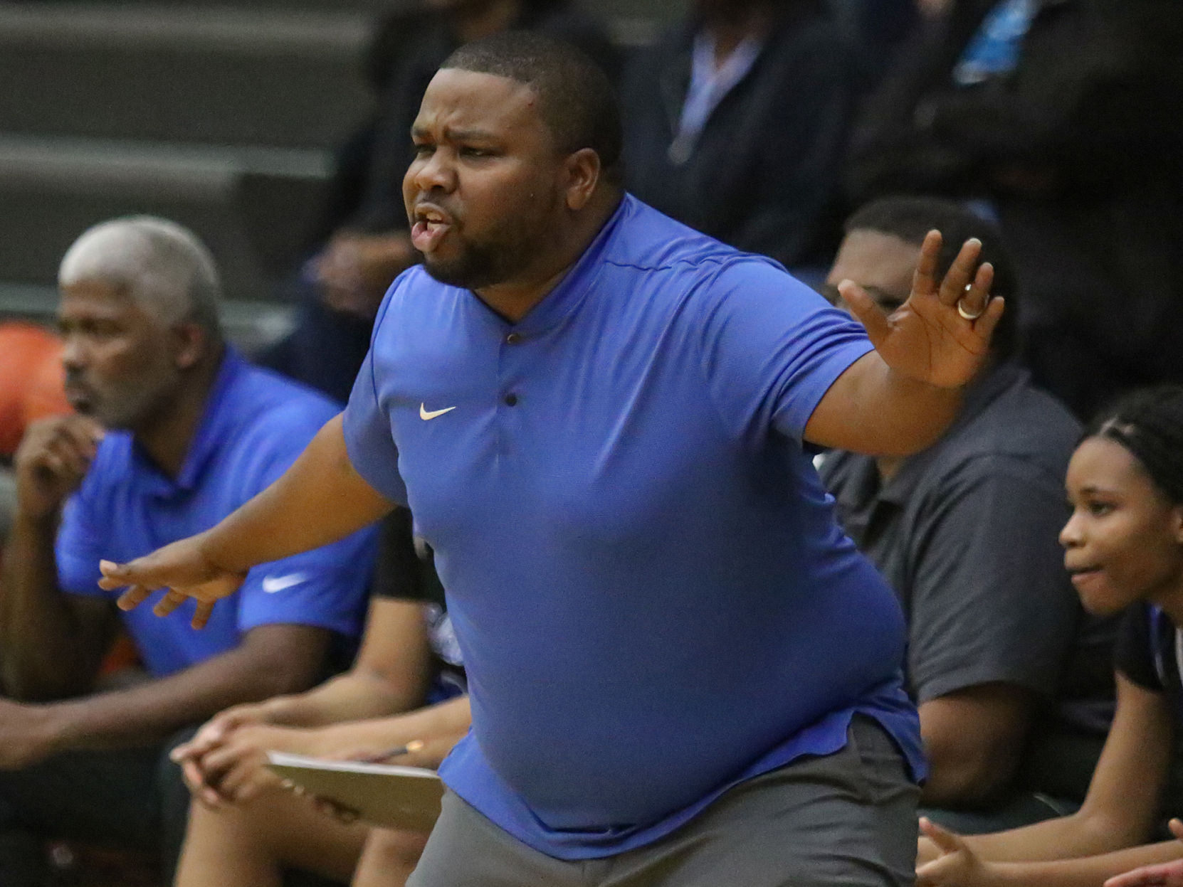 Whitfield vs. Vashon girls basketball